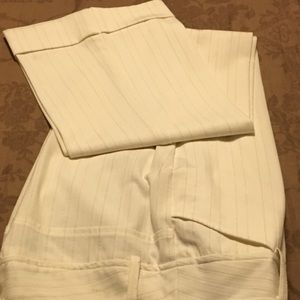 💗WHITE CREAM COLORED WITH GOLD PINSTRIPES 💗